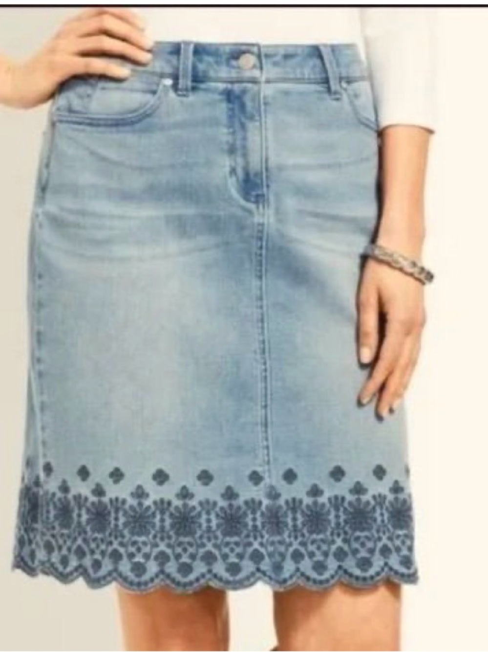 Talbots Embroidered Scalloped Hem Stretch Denim Skirt Light Wash SZ 14
